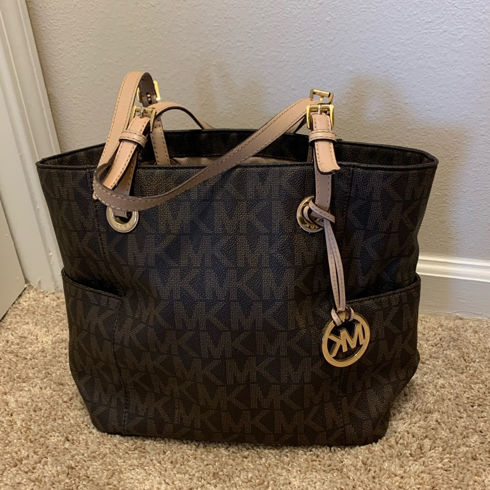Michael Kors Signature Tote